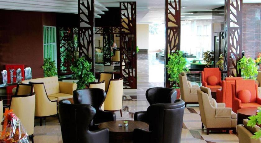 The Belagri Hotel And Convention Sorong Zewnętrze zdjęcie