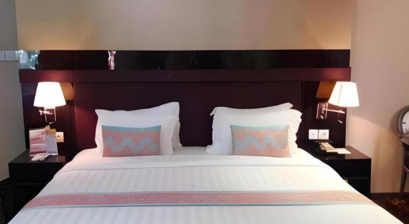 The Belagri Hotel And Convention Sorong Zewnętrze zdjęcie