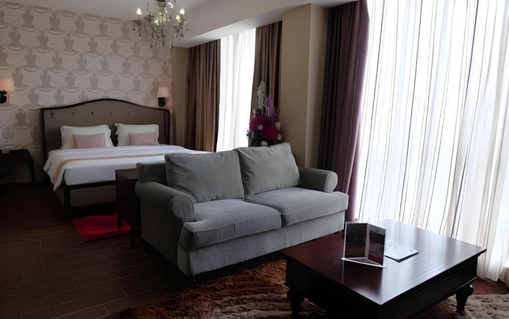 The Belagri Hotel And Convention Sorong Zewnętrze zdjęcie