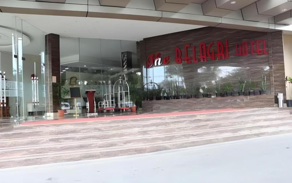 The Belagri Hotel And Convention Sorong Zewnętrze zdjęcie