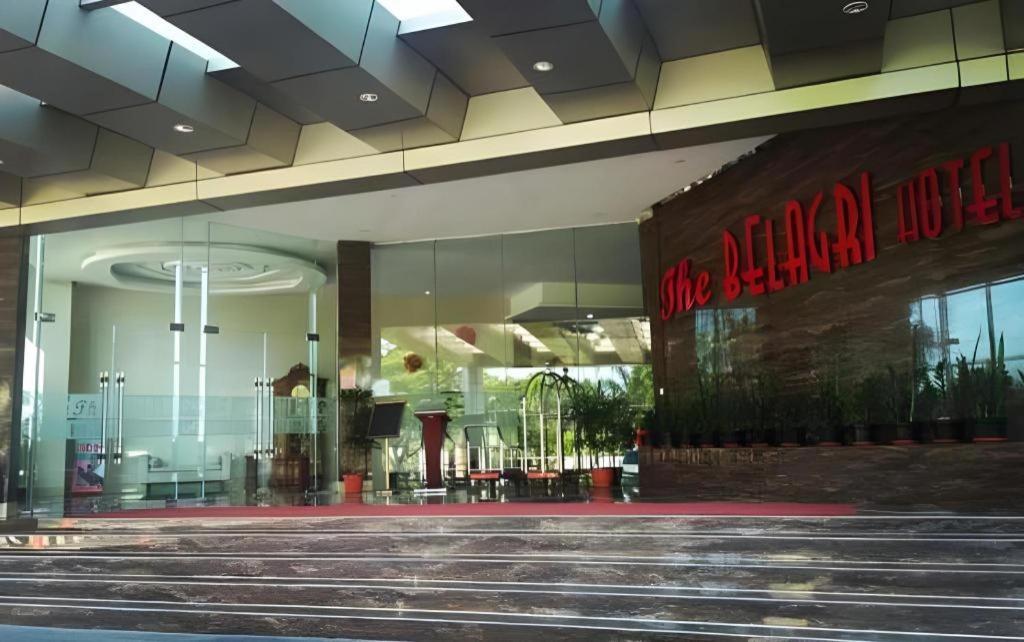 The Belagri Hotel And Convention Sorong Zewnętrze zdjęcie